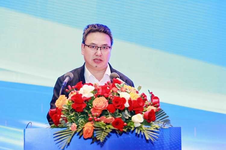 A03.jpg A03.jpg